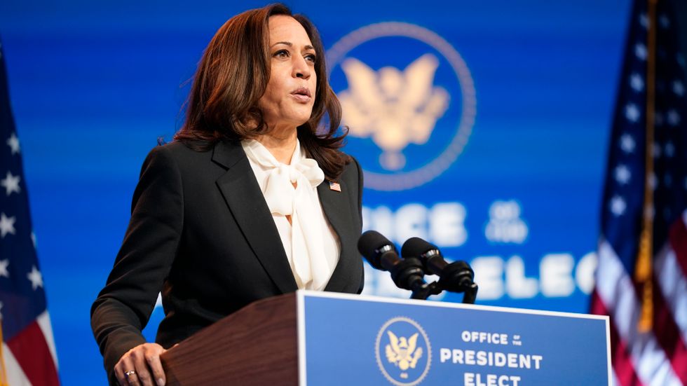 Scaramucci Casts Doubt on Kamala Harris